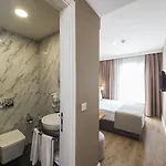 Aston Taksim فندق 4*