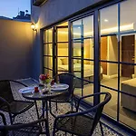 فندق Aston Taksim