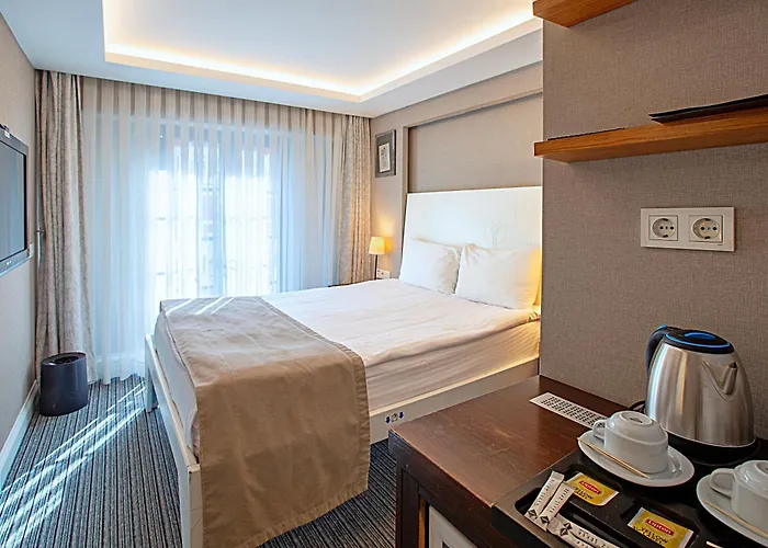 Aston Taksim Hotel 4*