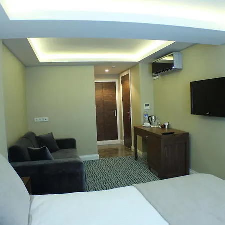 Hotel Aston Taksim 4*