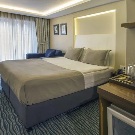 Aston Taksim 4*