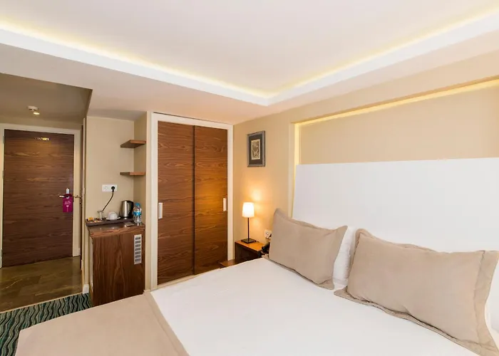 Aston Taksim ホテル 4*