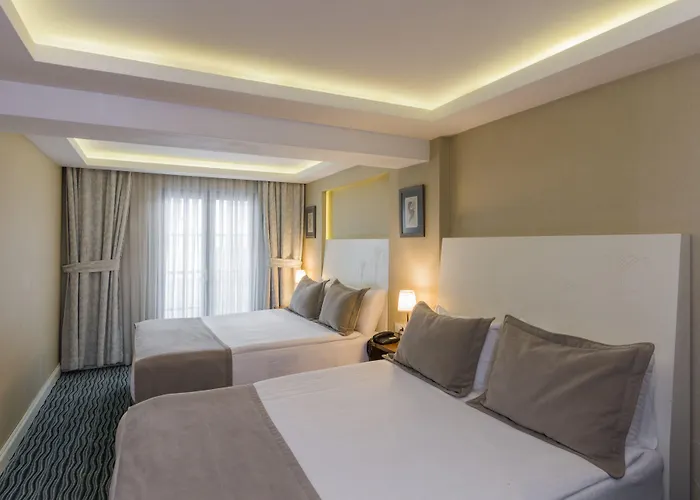 Aston Taksim 4*