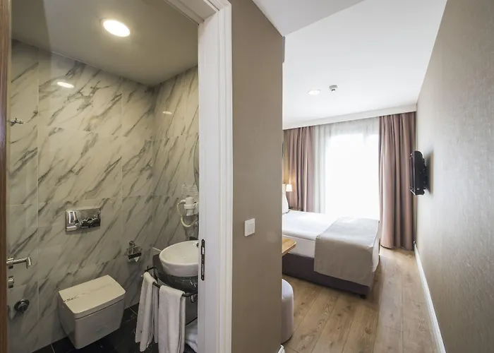 Aston Taksim ホテル 4*