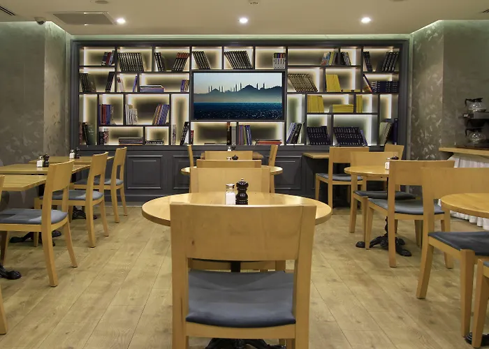 ホテル Aston Taksim 4*