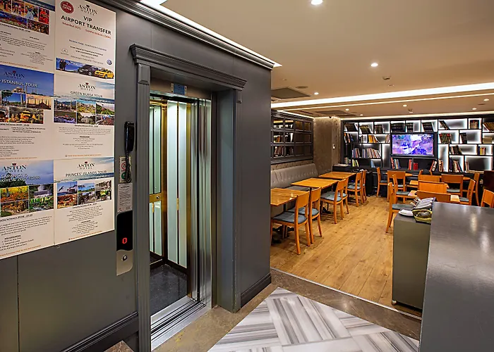 ホテル Aston Taksim 4*