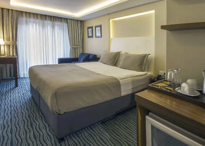Aston Taksim 4*
